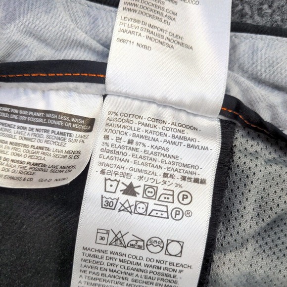 Dockers Mens Supreme Flex Ultimate Chino Shorts Black Size 44 Cotton Blend - Picture 13 of 14